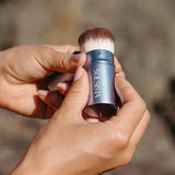 Retractable Kabuki Brush